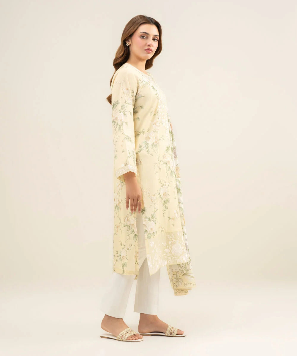 2 Piece - Embroidered Lawn Suit By Sapphire