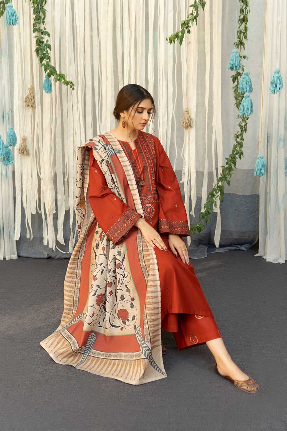3PC Embroidered lawn suit