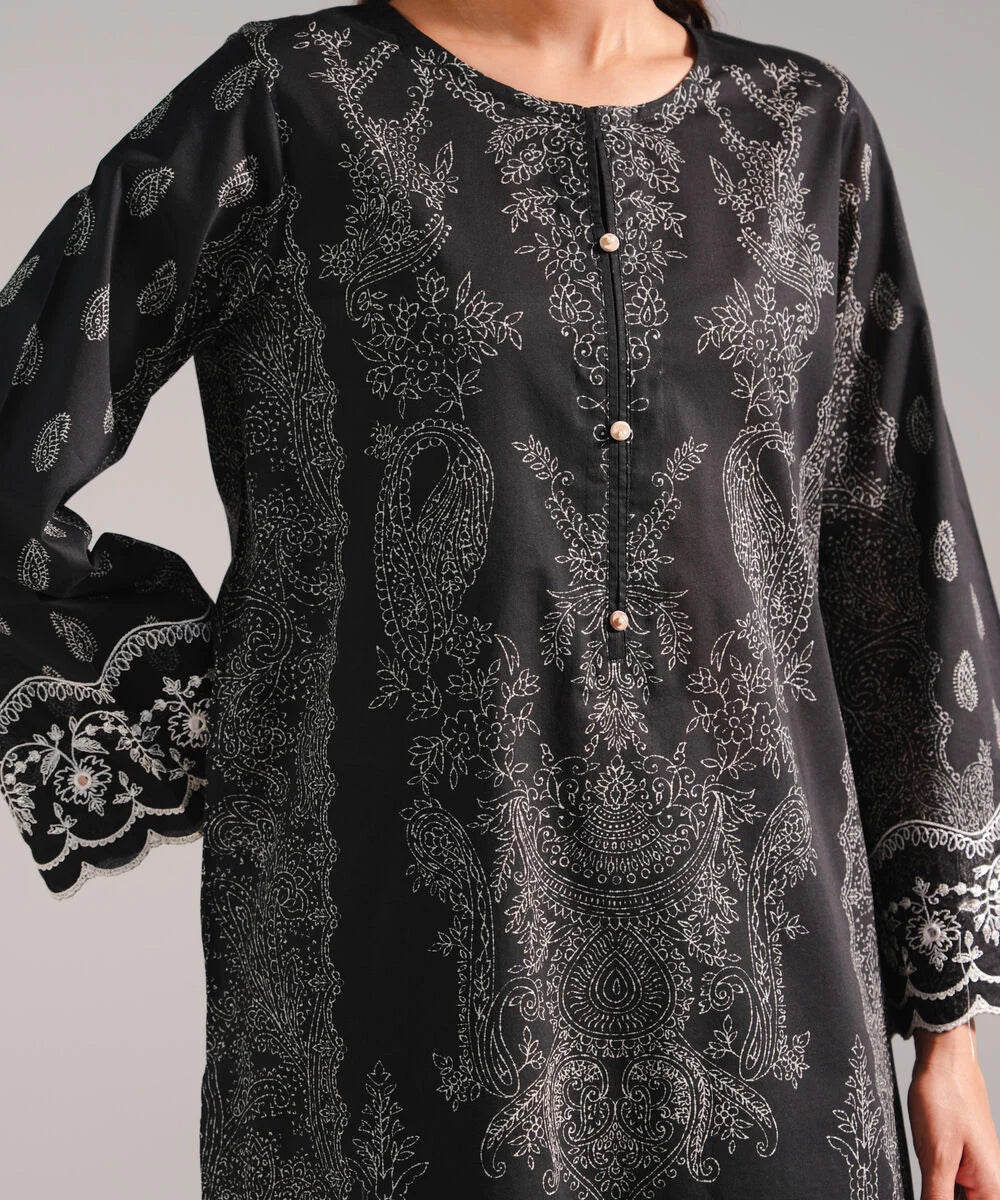 2 Piece - Unstitched Embroidered Lawn Suit By Sapphire