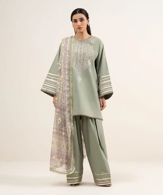 3 Piece - Embroidered Lawn Suit By Sapphire