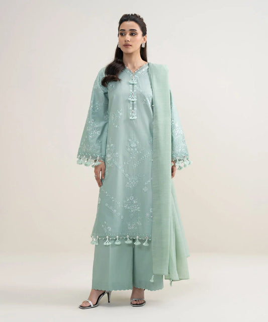 3 Piece - Embroidered Lawn Suit By Sapphire