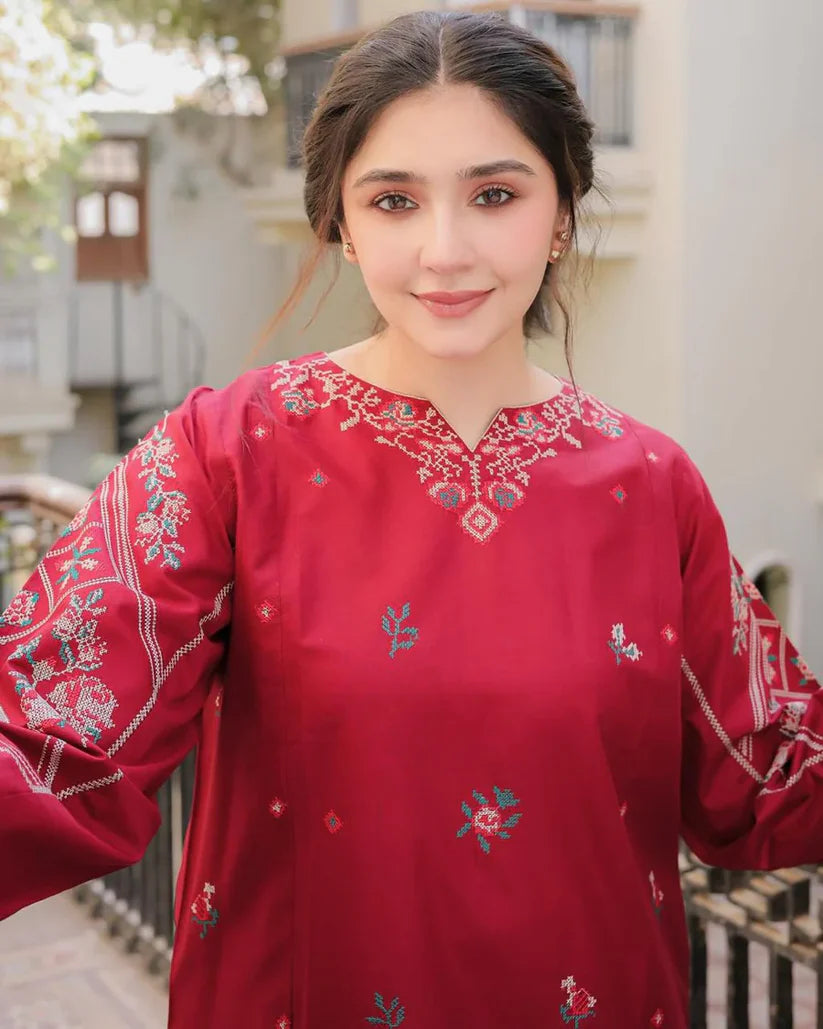 2 PC Embroidered Lawn Suit by SS Collection