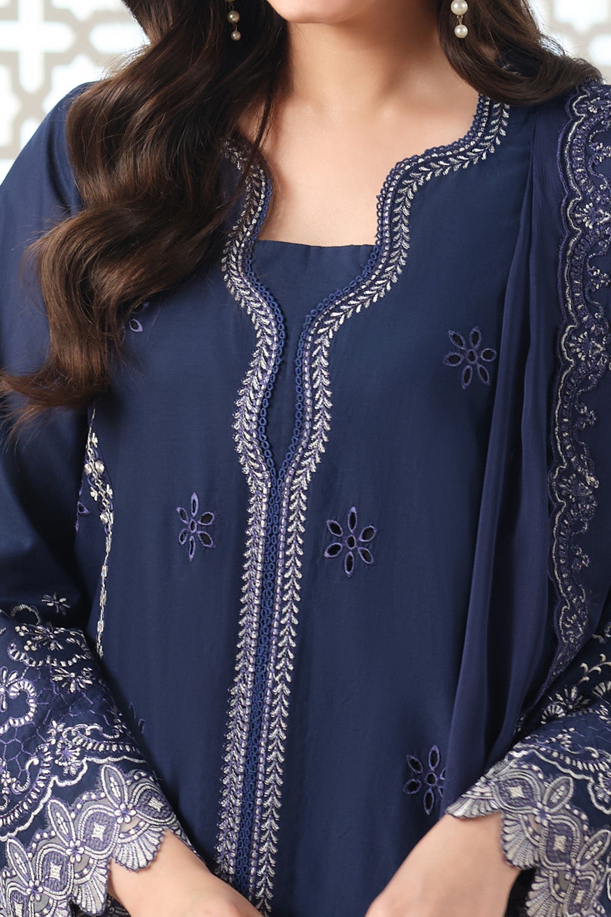 EMBROIDERED LAWN SUIT BY KASERIYA