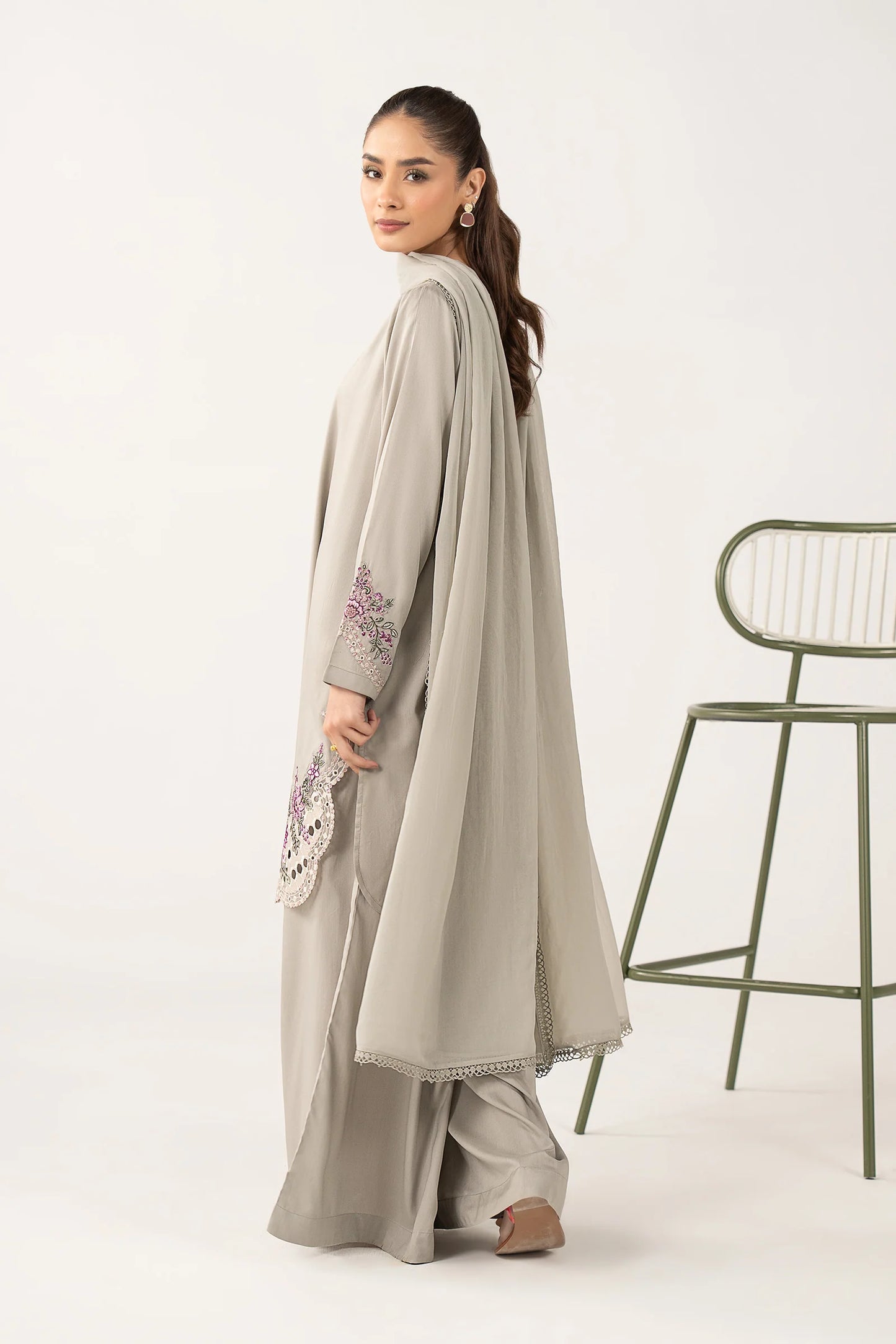 Embroidered 2 piece lawn suit by MARIA.B