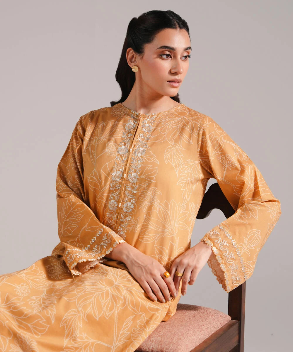 2 Piece - Embroidered Lawn Suit By Sapphire