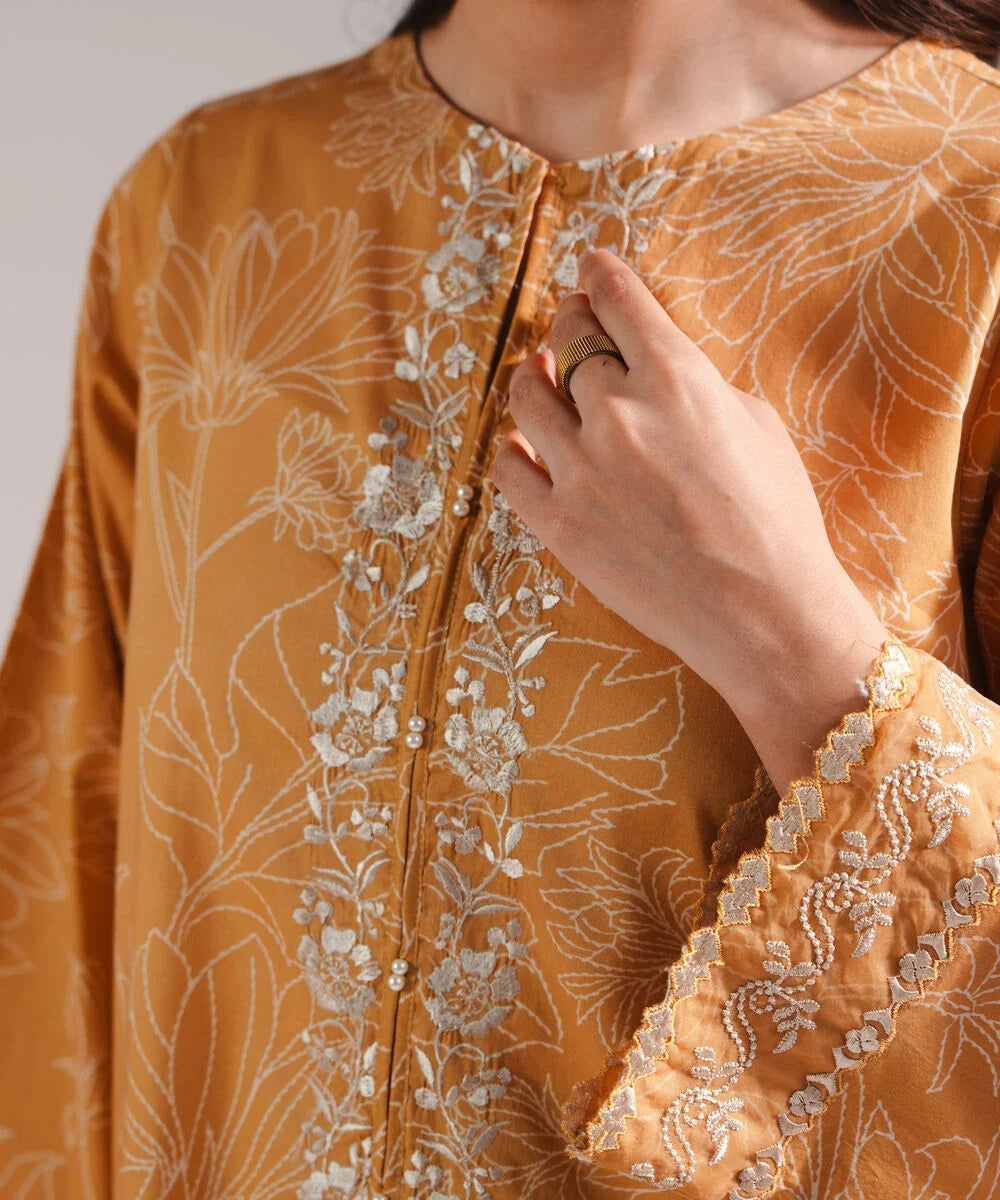 2 Piece - Embroidered Lawn Suit By Sapphire