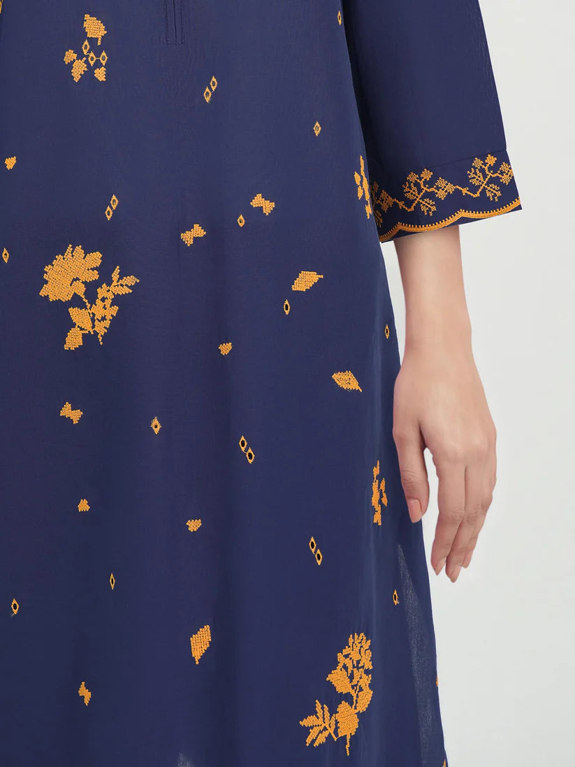2 Piece Lawn Suit- Embroidered by Limelight