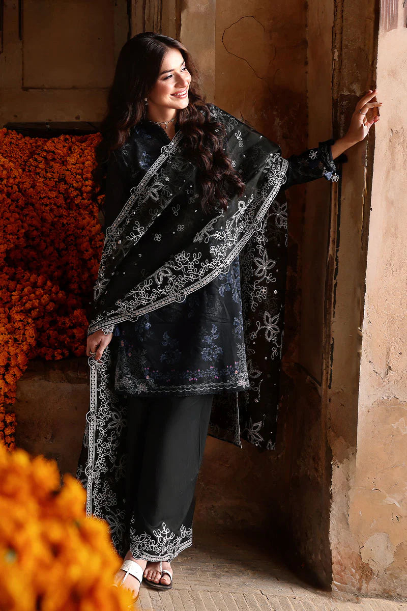 3PC PRINTED & EMBROIDERED LAWN SUIT BY CROSS STITCH