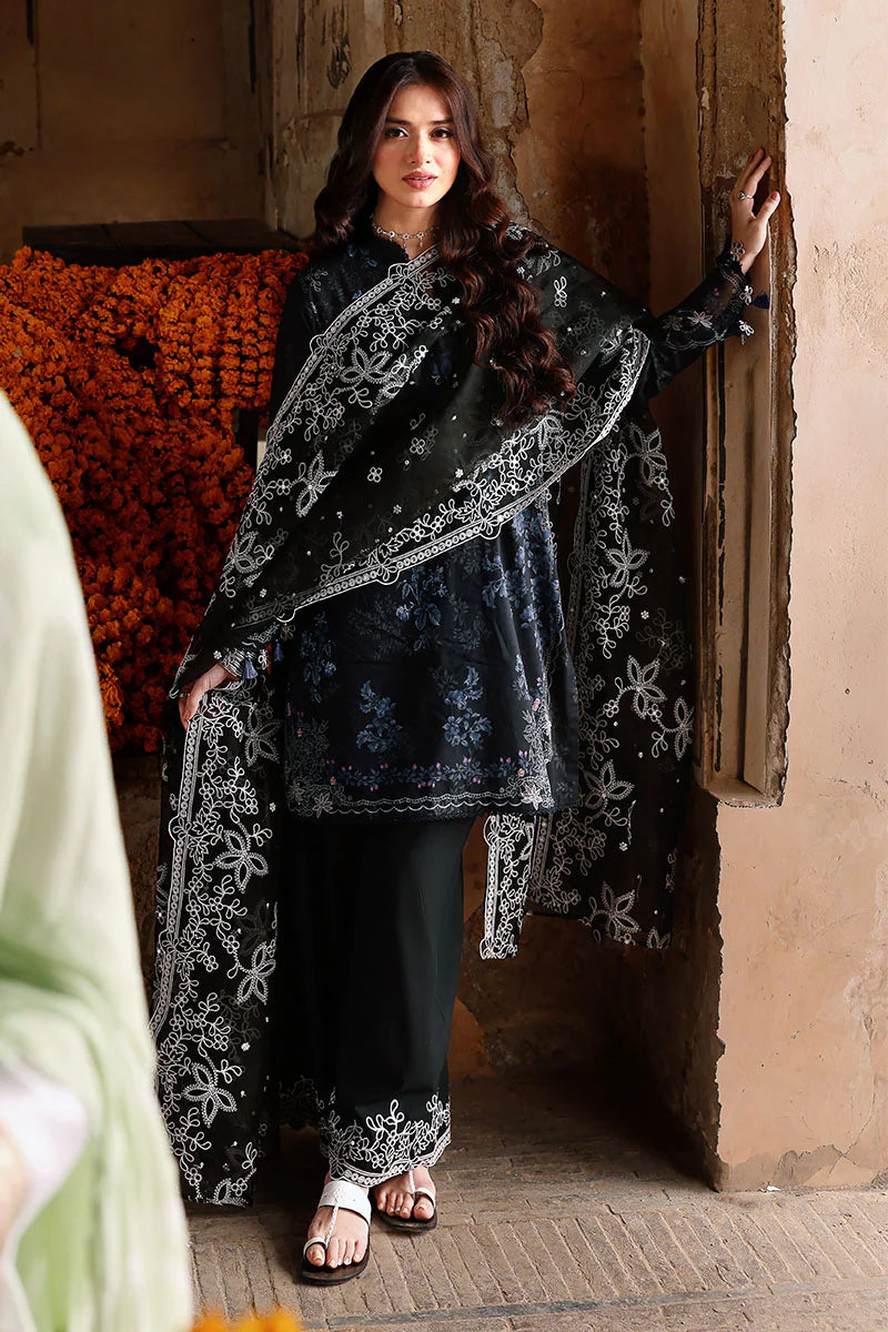 3PC PRINTED & EMBROIDERED LAWN SUIT BY CROSS STITCH