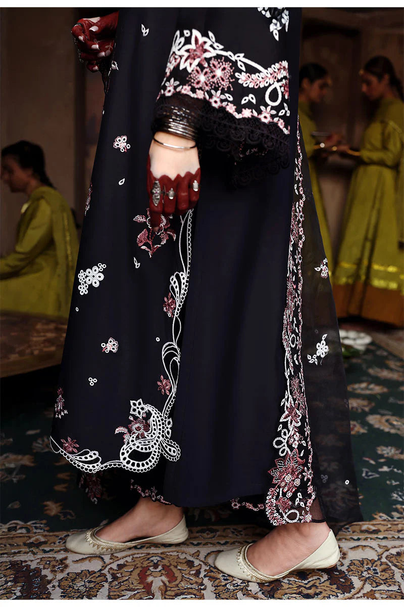 3PC EMBROIDERED LAWN SUIT BY CROSS STITCH