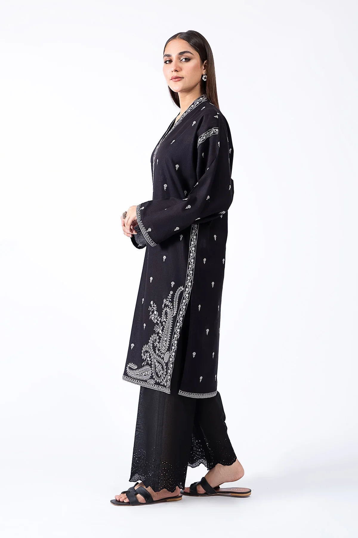 Kayseria Embroidered Lawn 2 Piece Dress