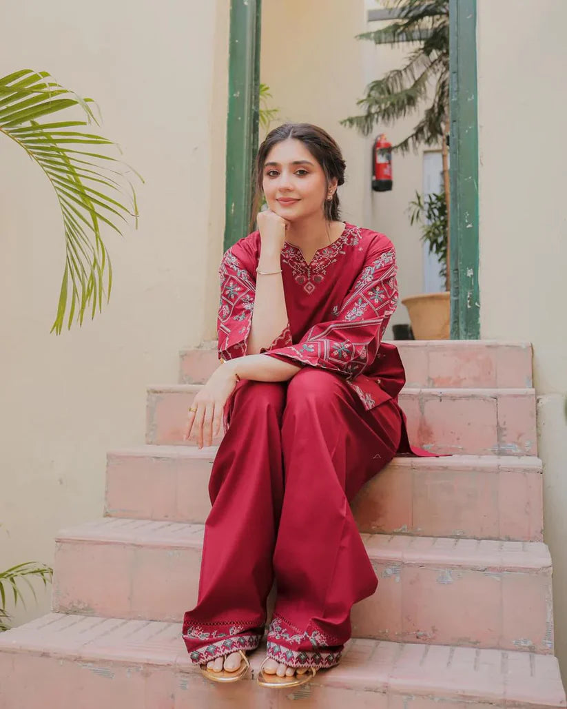2 PC Embroidered Lawn Suit by SS Collection