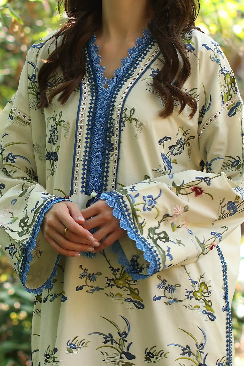 2 Piece Unstitched Embroidered Lawn Suit by GULAHMED
