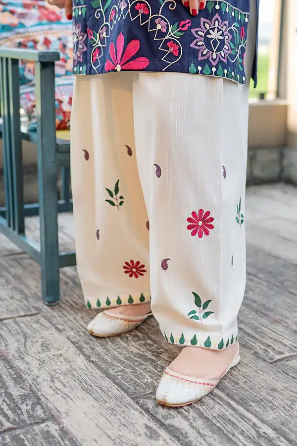 2 Piece Unstitched Heavy Embroidered Lawn Suit by Naqoosh